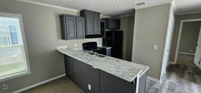 Photo 4 of 11 of home located at 6539 Townsend Rd, #103 Jacksonville, FL 32244