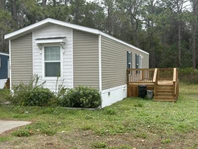 Photo 5 of 16 of home located at 10201 W Beaver St #184 Jacksonville, FL 32220