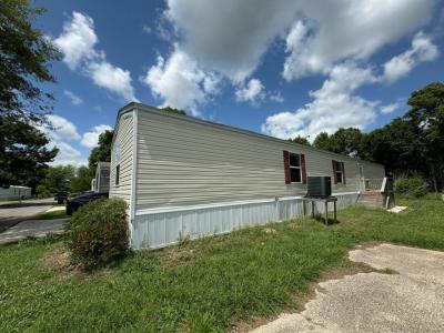 Photo 2 of 13 of home located at 4314 South Hwy 27, #37 Sulphur, LA 70665