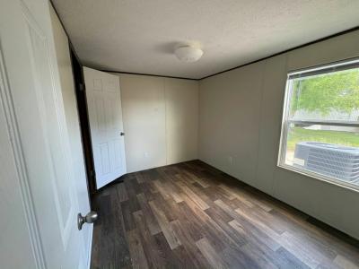 Photo 5 of 13 of home located at 4314 South Hwy 27, #37 Sulphur, LA 70665