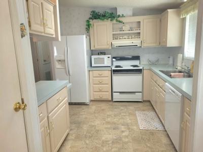 Photo 3 of 20 of home located at 5829 Naples Dr Zephyrhills, FL 33540