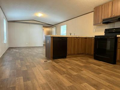 Photo 4 of 10 of home located at 7400 Glen Leaf Dr., #43 Shreveport, LA 71129