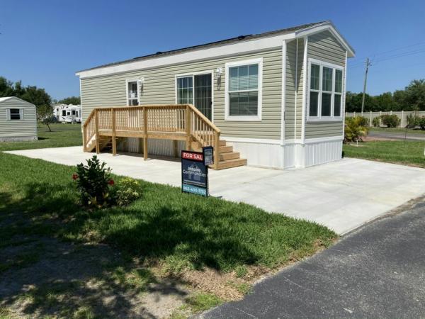 Photo 1 of 1 of home located at 1887 N. State Road 29, #420 Labelle, FL 33935