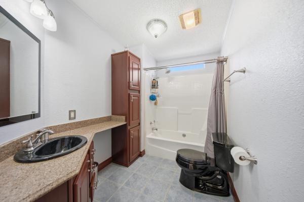 2000 Homes of Merit MERIT Mobile Home