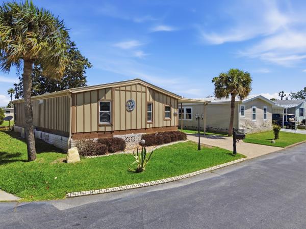 2000 Homes of Merit MERIT Mobile Home