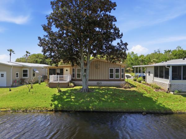 2000 Homes of Merit MERIT Mobile Home
