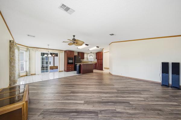 2000 Homes of Merit MERIT Mobile Home