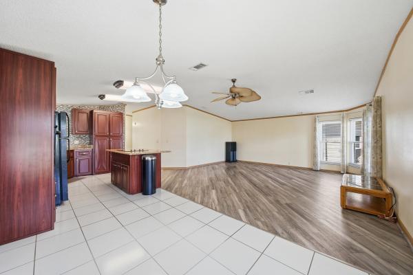 2000 Homes of Merit MERIT Mobile Home