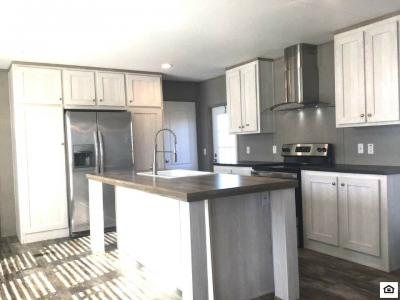 Photo 5 of 8 of home located at 193 Backhorn Ln. San Marcos, TX 78666