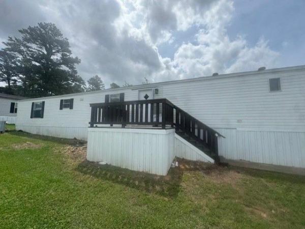2002 Clayton Homes Inc Mobile Home For Sale