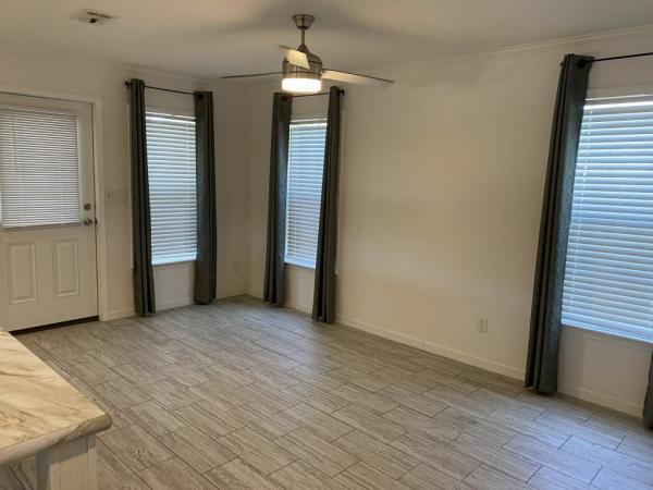 2022 Champion - Lake City Maitland Mobile Home