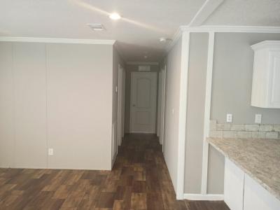 Photo 2 of 11 of home located at 5400 Collins Road, #170 Jacksonville, FL 32244