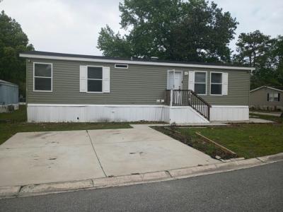 Photo 5 of 11 of home located at 5400 Collins Road, #170 Jacksonville, FL 32244