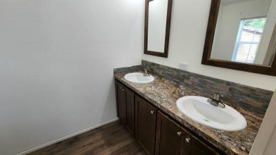 Photo 5 of 22 of home located at 6776 Townsend Rd., #54 Jacksonville, FL 32244