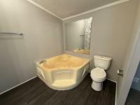 1999 COMMODORE 246  Home