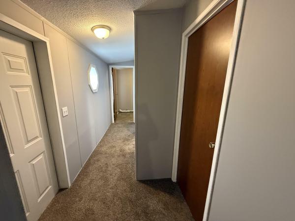 1997 BROADMORE 257  Home