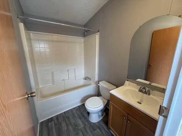 1997 BROADMORE 257  Home