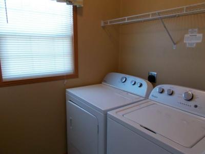 Photo 5 of 11 of home located at 278 Park Meadow Drive Batavia, OH 45103