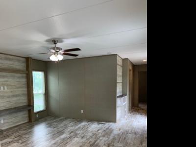 Photo 2 of 8 of home located at 637 Grove Ln New Braunfels, TX 78130