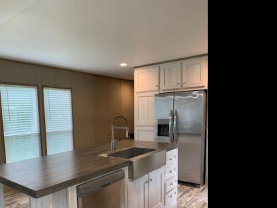 Photo 4 of 8 of home located at 637 Grove Ln New Braunfels, TX 78130