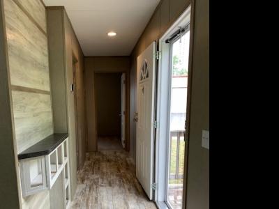 Photo 5 of 8 of home located at 637 Grove Ln New Braunfels, TX 78130