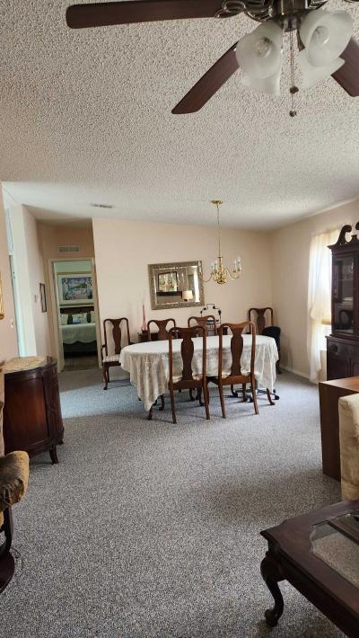 Photo 4 of 8 of home located at 5505 S. Stoneridge Dr. Inverness, FL 34450