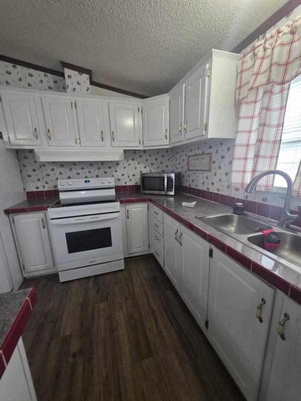 1997 Champion Mobile Home