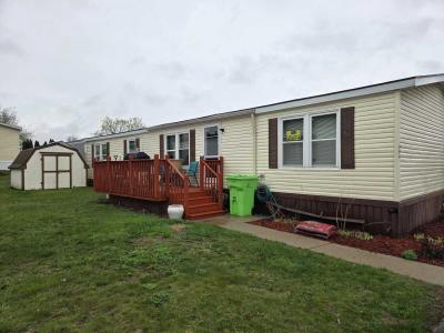 Mobile Home at 394 Meadows Circle S Wixom, MI 48393
