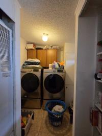 1990 Champion Manufactured Home