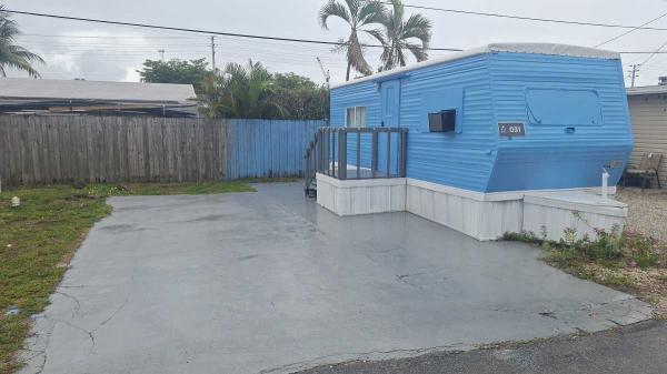  Mobile Home For Sale