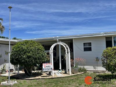 Photo 2 of 59 of home located at 5948 SW 55th Place Lot 035K Ocala, FL 24474