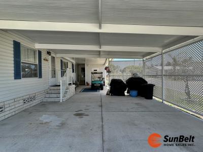 Photo 4 of 59 of home located at 5948 SW 55th Place Lot 035K Ocala, FL 24474