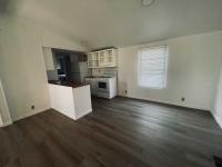 1986 CHAMPION PARKRIDGE Manufactured Home