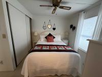 1983 Glen HS Mobile Home