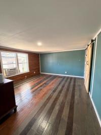 1985 Champion Manufactured Home