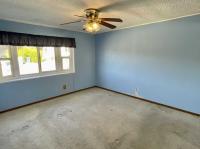 1984 Commodore Bayshore Manufactured Home
