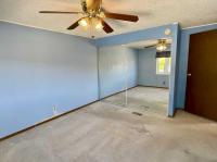 1984 Commodore Bayshore Manufactured Home