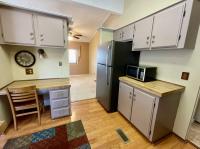 1984 Commodore Bayshore Manufactured Home