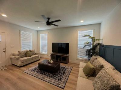 Photo 5 of 15 of home located at 5800 Hamner Ave, Spc 109 Eastvale, CA 91752