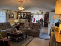 1992 Schult Manufactured Home