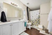 1998 Caveco Double Wide Mobile Home
