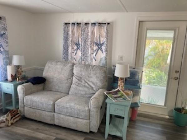 1983 Royal Palm Park Mobile Home