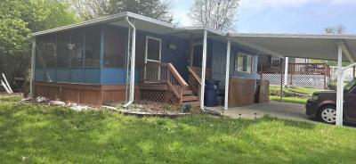 Photo 2 of 8 of home located at 21184 Walnut Court Warrenton, MO 63383