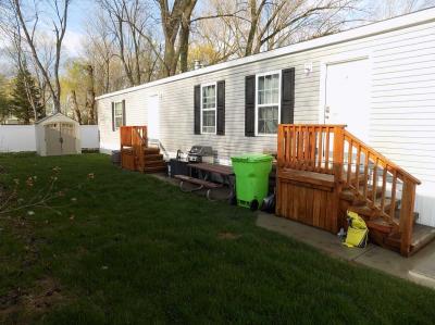 Photo 5 of 7 of home located at 40352 Harrison St Novi, MI 48375