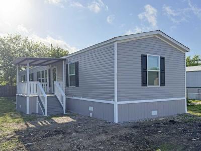 Mobile Home at 435 Sandy Bass Lane Newark, TX 76071