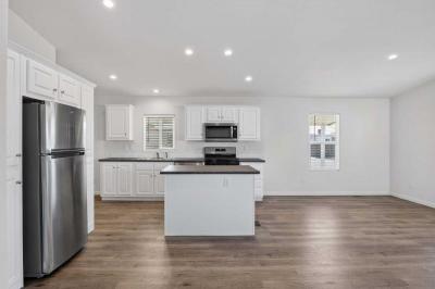 Photo 5 of 30 of home located at 4362 E Lake Mead Blvd #8 Las Vegas, NV 89115