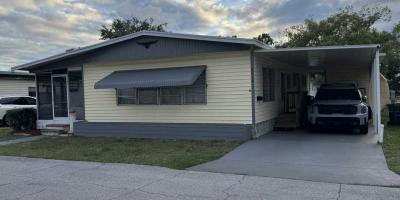 Photo 2 of 14 of home located at 4113 Edam St Sarasota, FL 34234