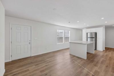 Photo 4 of 27 of home located at 4362 E Lake Mead Blvd #13 Las Vegas, NV 89115