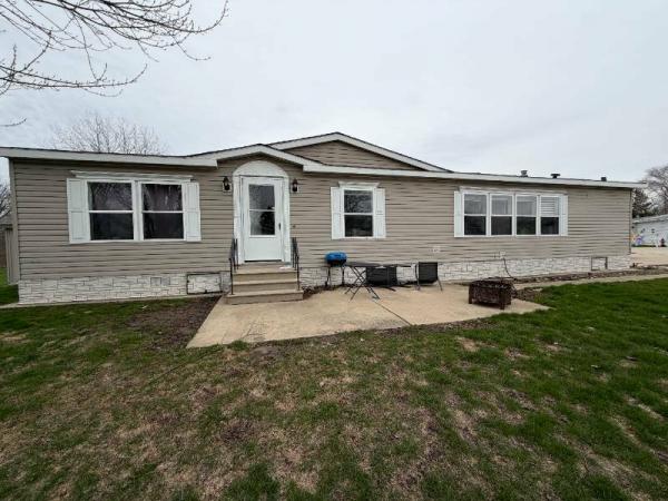 1998 SCHULT Mobile Home For Sale