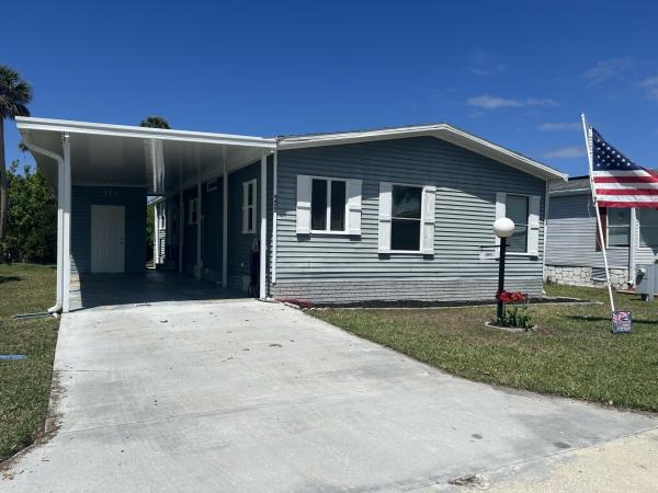 1989 HOMES OF MERIT Mobile Home For Sale